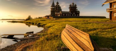 Карелия: остров Кижи и остров Соловки